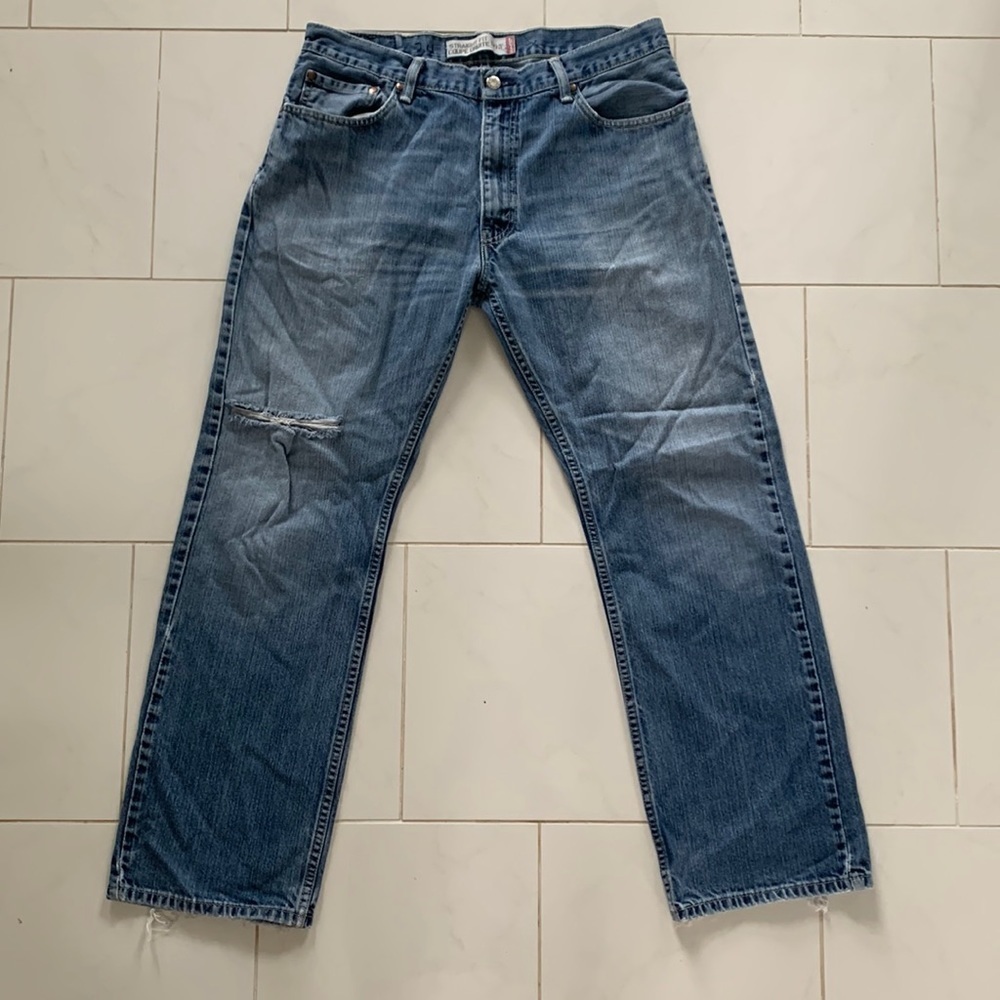 Levi’s 505 blue denim red tab jeans, size 34,30. Naturally distressed